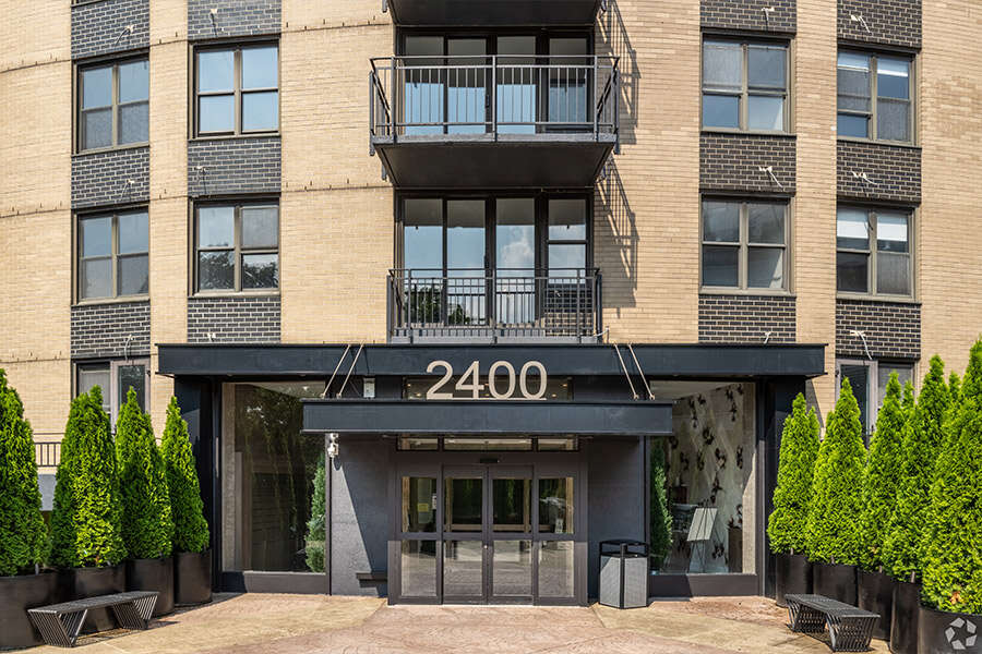 Apartments in Fort Lee, NJ for Rent | Photos of 2400 Hudson